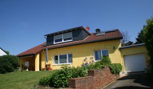 Gelbes Haus in Usingen